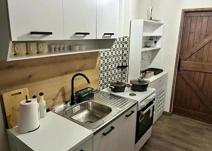 Bohemian Rhapsody Lägenhet Kateríni